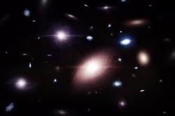 科学家完成迄今最大规模黑洞普查，揭示活跃黑洞分布新规律