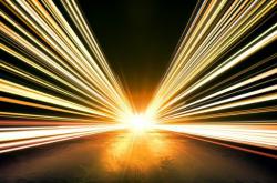 科学家首次实时观测到光波暗点超光速运动，不违背相对论