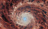 中国天眼在M51星系旁发现两团"无星幽灵"氢云